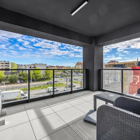Górczewska - Balcony, Parking, Air Con - By Rentujemy *