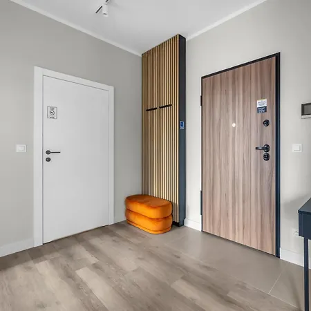 Górczewska - Balcony, Parking, Air Con - By Rentujemy Apartamento *